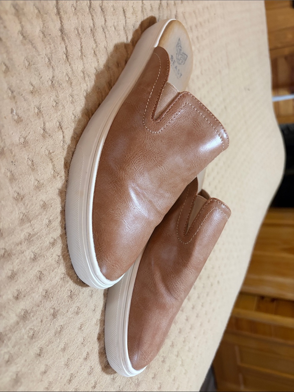 BEAST FASHION Women's Slip-On Loafers in Light Brown with White Sole